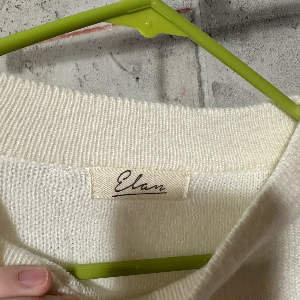 Cream Ruffle Sleeve Sweater - Picture 2 of 3